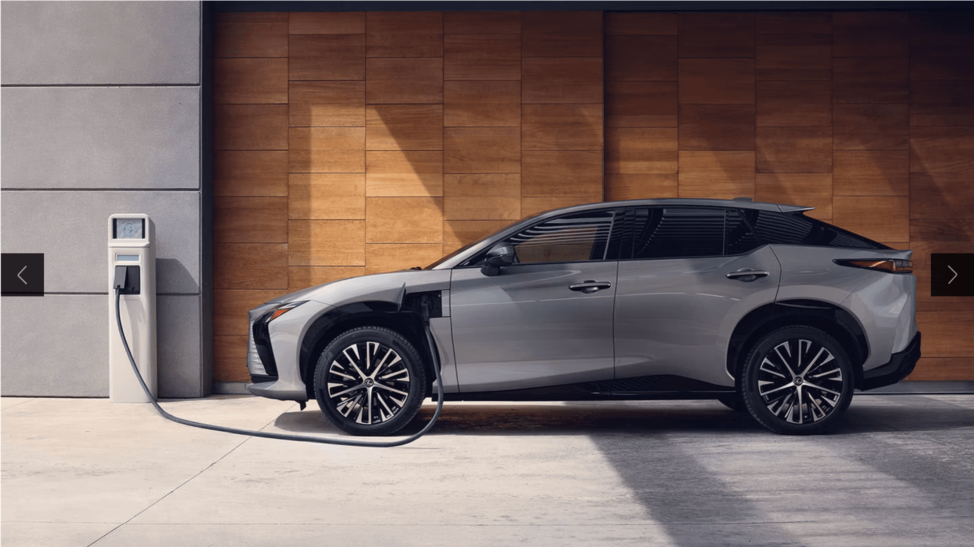 Lexus top ev car