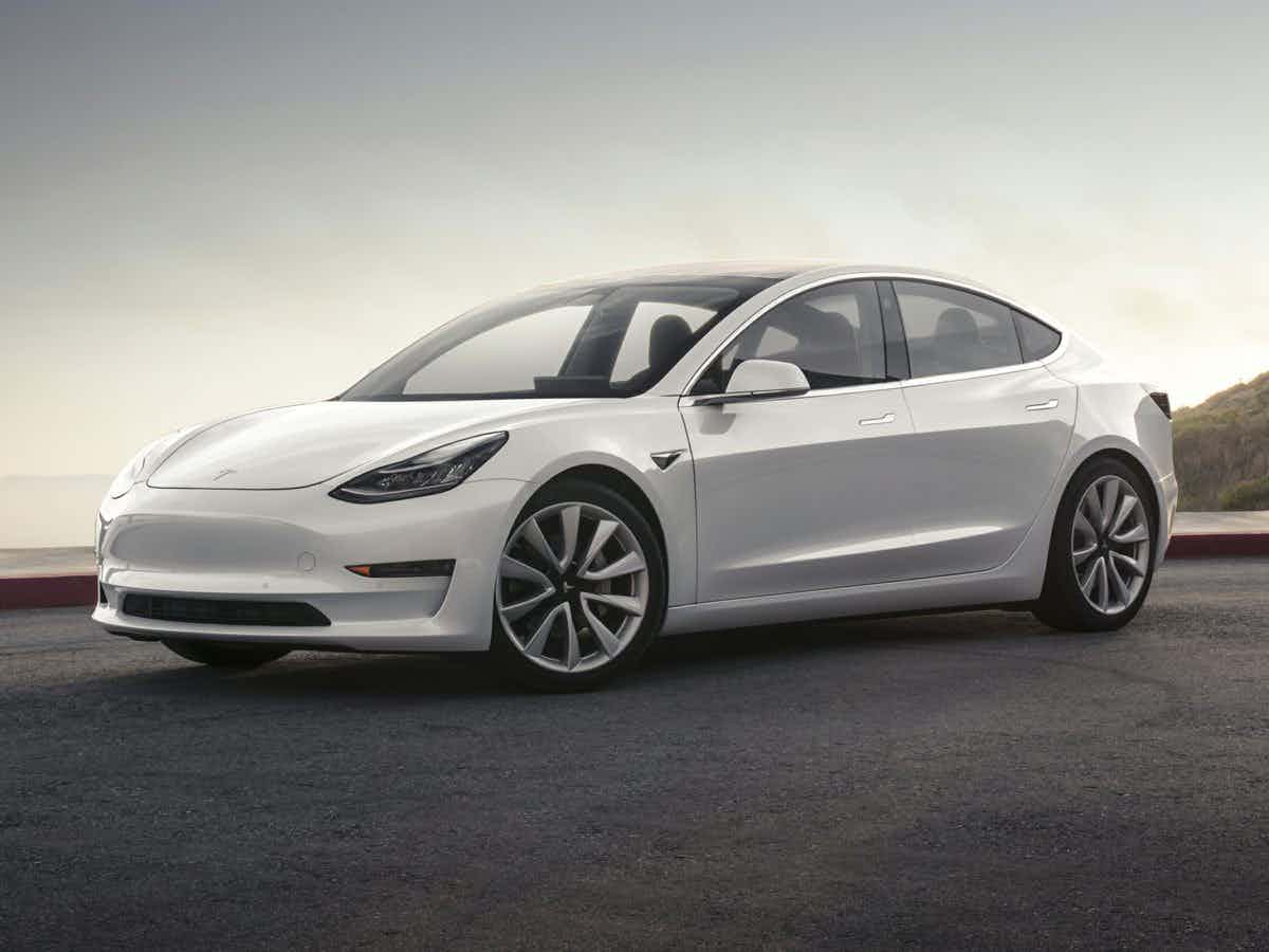 Tesla Model 3 Standard Range Plus 2020