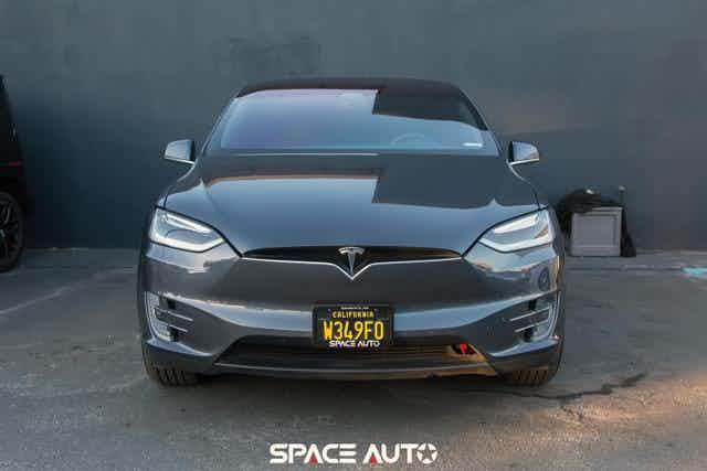 Tesla Model X 75D 2017